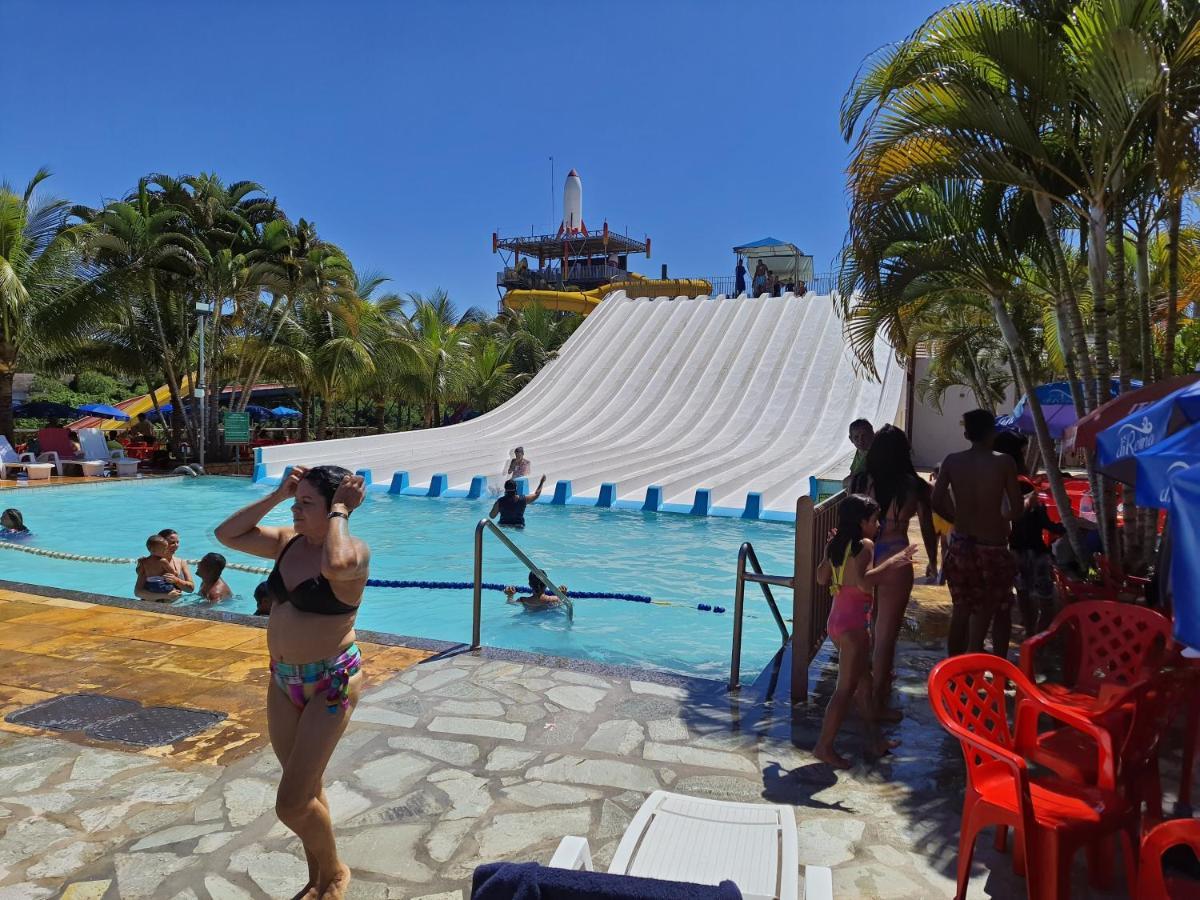 Spazzio Diroma Acqua Park Splash Caldas Novas Exterior foto